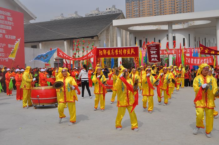 临渭区2015年迎新春促创建系列文化活动锣鼓展演
