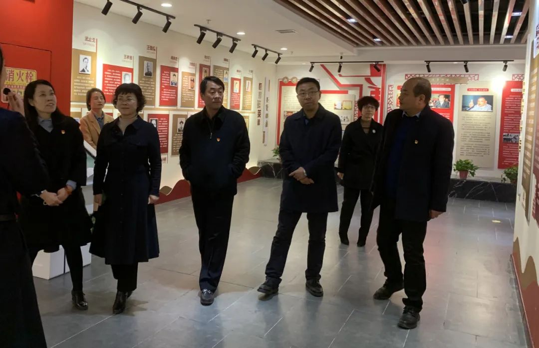 市文化和旅游局马小红书记来我馆调研工作